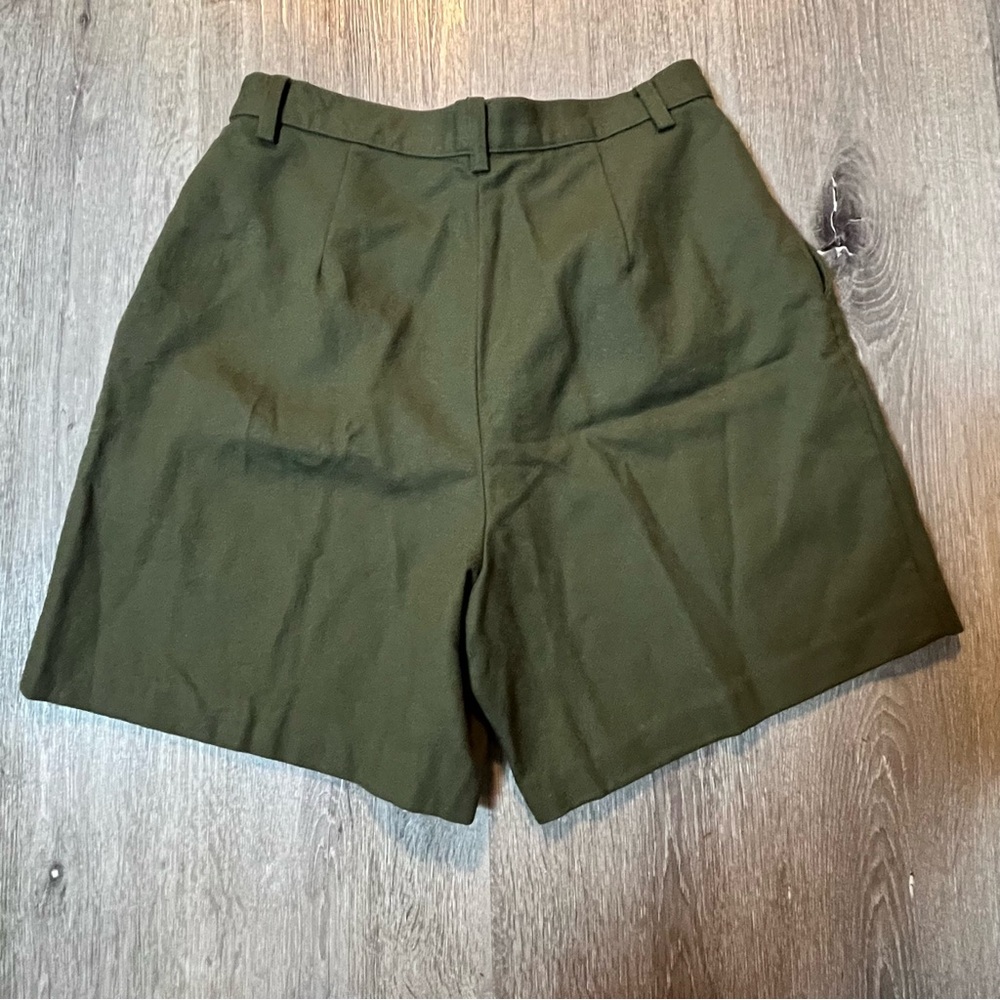 Vintage Sisley Italian 100% Virgin Wool Military Green Pleated Shorts Size 28 - Picture 5 of 9